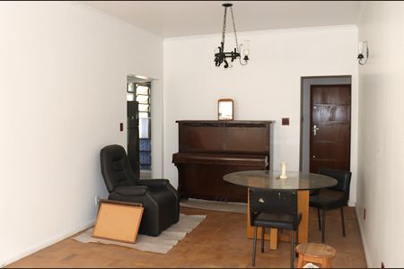 Apartamento para alugar com 130m², 4 quartos e 1 vagaSala