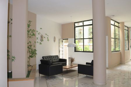 Apartamento para alugar com 130m², 4 quartos e 1 vagaHall Social