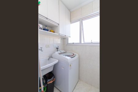 Apartamento para alugar com 58m², 2 quartos e 1 vagaÁrea de Serviço