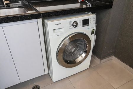 Apartamento para alugar com 58m², 2 quartos e 1 vaga