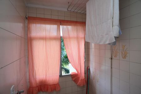 Apartamento para alugar com 55m², 2 quartos e 1 vagaÁrea de Serviço