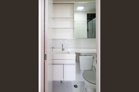 Apartamento para alugar com 52m², 2 quartos e sem vagaBanheiro