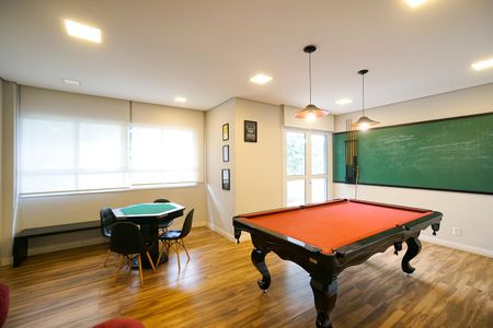 Apartamento à venda com 75m², 2 quartos e 1 vaga Apartamento à venda com 75m², 2 quartos e 1 vagaSalão de jogos