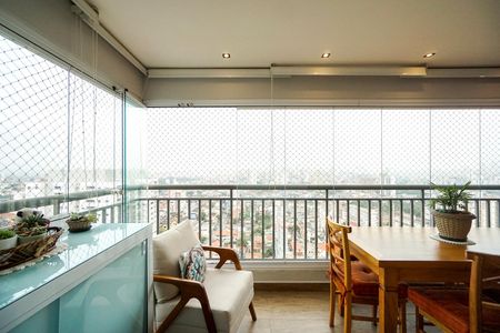 Apartamento à venda com 75m², 2 quartos e 1 vaga Apartamento à venda com 75m², 2 quartos e 1 vagaVista do quarto