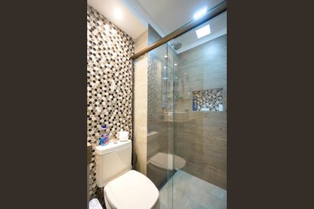 Apartamento à venda com 75m², 2 quartos e 1 vaga Apartamento à venda com 75m², 2 quartos e 1 vagaBanheiro social