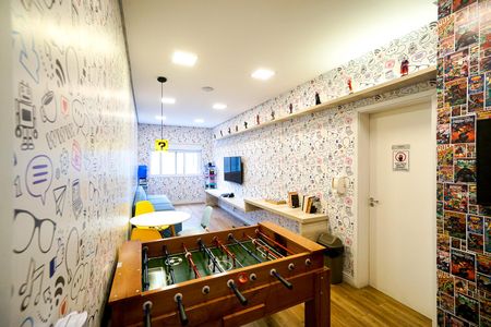 Apartamento à venda com 75m², 2 quartos e 1 vaga Apartamento à venda com 75m², 2 quartos e 1 vagaSalão de jogos