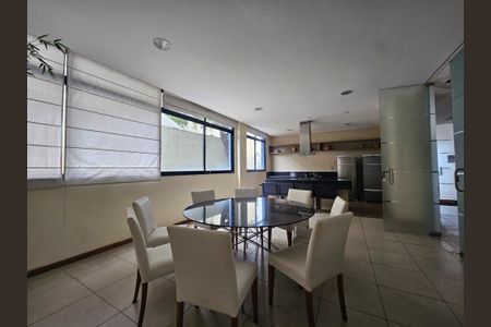 Apartamento para alugar com 62m², 2 quartos e 1 vagaÁrea gourmet