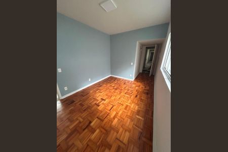 Apartamento à venda com 54m², 2 quartos e 1 vagaFoto 02