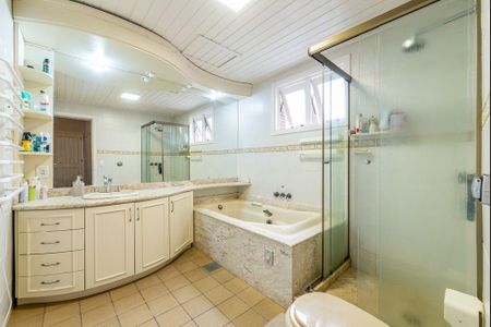 Apartamento para alugar com 146m², 3 quartos e 2 vagasBanheiro 1