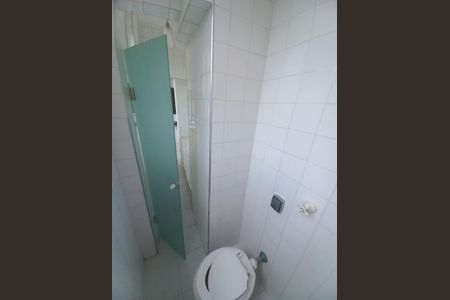 Apartamento para alugar com 372m², 5 quartos e 3 vagasBanheiro de serviço