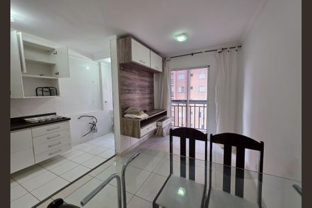 Sala de apartamento para alugar com 2 quartos, 50m² em Parque João Ramalho, Santo André