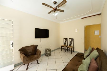 Casa para alugar com 250m², 3 quartos e 1 vaga Casa para alugar com 250m², 3 quartos e 1 vagaSALA