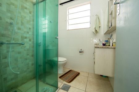 Casa para alugar com 250m², 3 quartos e 1 vaga Casa para alugar com 250m², 3 quartos e 1 vagaBANHEIRO