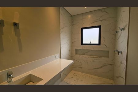 Casa de condomínio à venda com 260m², 3 quartos e 4 vagas Casa de condomínio à venda com 260m², 3 quartos e 4 vagasBanheiro da Suíte 3