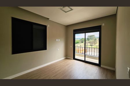 Casa de condomínio à venda com 260m², 3 quartos e 4 vagas Casa de condomínio à venda com 260m², 3 quartos e 4 vagasQuarto 3 - Suíte