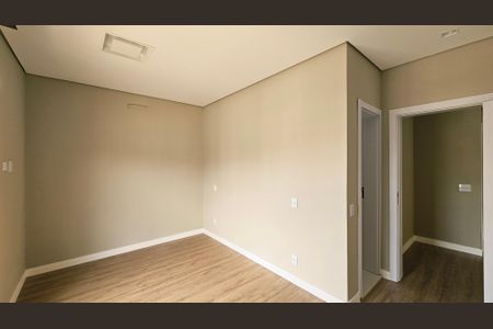 Casa de condomínio à venda com 260m², 3 quartos e 4 vagasQuarto Suíte