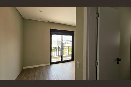 Casa de condomínio à venda com 260m², 3 quartos e 4 vagas Casa de condomínio à venda com 260m², 3 quartos e 4 vagasQuarto Suíte