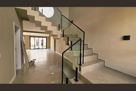 Sala de casa de condomínio à venda com 3 quartos, 260m² em Loteamento Residencial Brisas da Mata, Jundiaí