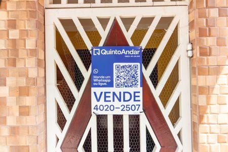 Casa à venda com 50m², 3 quartos e 1 vaga Casa à venda com 50m², 3 quartos e 1 vagaPlaca