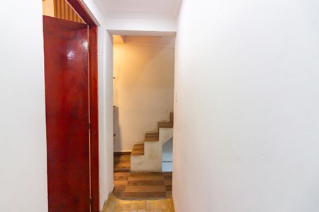 Casa à venda com 50m², 3 quartos e 1 vaga Casa à venda com 50m², 3 quartos e 1 vagaCorredor