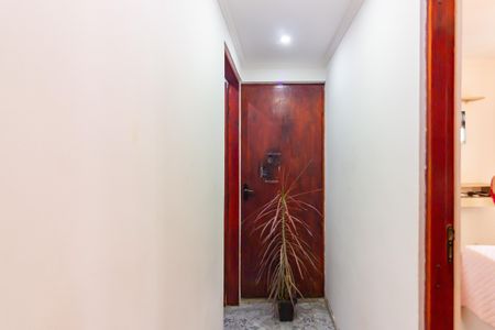 Casa à venda com 50m², 3 quartos e 1 vaga Casa à venda com 50m², 3 quartos e 1 vagaCorredor