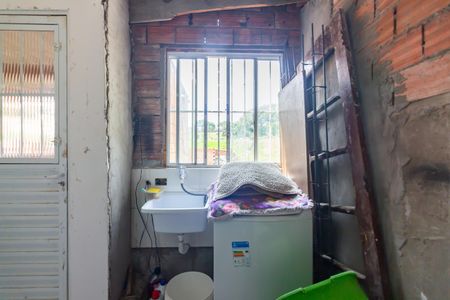 Casa à venda com 50m², 3 quartos e 1 vaga Casa à venda com 50m², 3 quartos e 1 vagaÁrea de Serviço