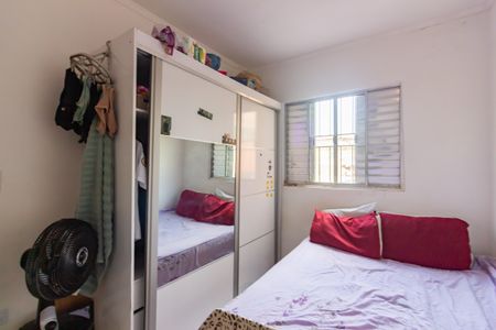 Casa à venda com 50m², 3 quartos e 1 vaga Casa à venda com 50m², 3 quartos e 1 vagaQuarto 3