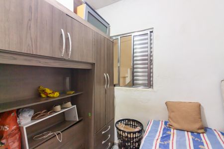 Casa à venda com 50m², 3 quartos e 1 vaga Casa à venda com 50m², 3 quartos e 1 vagaQuarto 2