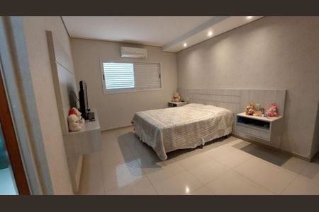 Casa para alugar com 360m², 3 quartos e 4 vagasQuarto 1