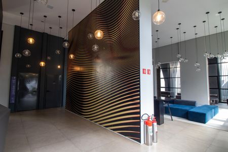 Studio à venda com 30m², 1 quarto e sem vaga Studio à venda com 30m², 1 quarto e sem vagaHall Social