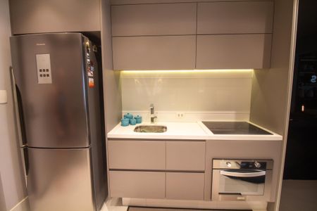 Studio à venda com 30m², 1 quarto e sem vaga Studio à venda com 30m², 1 quarto e sem vagaCozinha