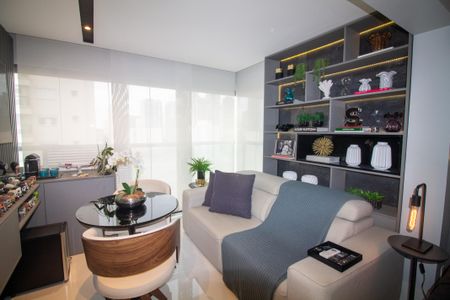 Studio à venda com 30m², 1 quarto e sem vaga Studio à venda com 30m², 1 quarto e sem vagaSala / Quarto - Studio