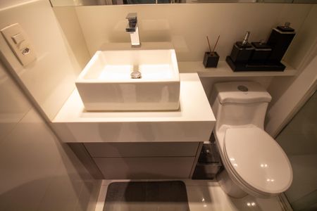 Banheiro de kitnet/studio à venda com 1 quarto, 30m² em Vila Cordeiro, São Paulo