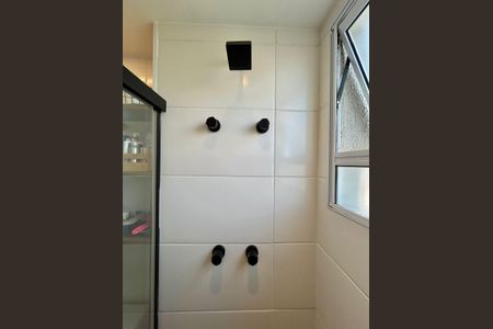 Apartamento à venda com 57m², 2 quartos e 1 vaga Apartamento à venda com 57m², 2 quartos e 1 vagaBanheiro da Suíte