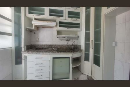 Cozinha  de kitnet/studio para alugar com 1 quarto, 34m² em Cidade Baixa, Porto Alegre