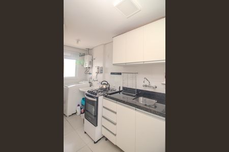 Cozinha de apartamento à venda com 2 quartos, 67m² em Cavalhada, Porto Alegre