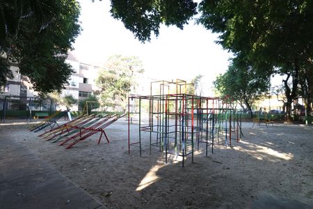 Apartamento à venda com 73m², 2 quartos e 1 vagaÁrea comum - Playground