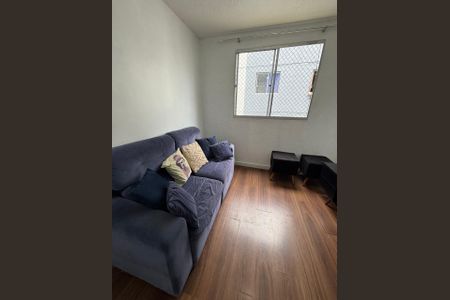 Sala de apartamento para alugar com 2 quartos, 39m² em Jardim Petropolis, Cotia