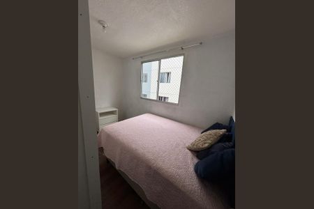 Quarto de apartamento para alugar com 2 quartos, 39m² em Jardim Petropolis, Cotia