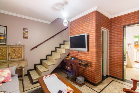 Sala  de casa de condomínio à venda com 2 quartos, 150m² em São Pedro, Osasco