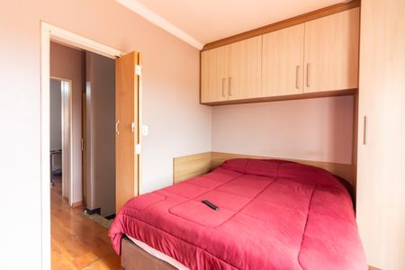 Casa de condomínio à venda com 150m², 2 quartos e 2 vagas Casa de condomínio à venda com 150m², 2 quartos e 2 vagasQuarto 2