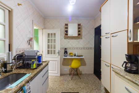 Casa de condomínio à venda com 150m², 2 quartos e 2 vagas Casa de condomínio à venda com 150m², 2 quartos e 2 vagasCozinha