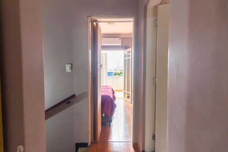 Casa de condomínio à venda com 150m², 2 quartos e 2 vagas Casa de condomínio à venda com 150m², 2 quartos e 2 vagasHall