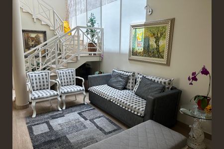 Sala de casa à venda com 3 quartos, 500m² em Cursino, São Paulo