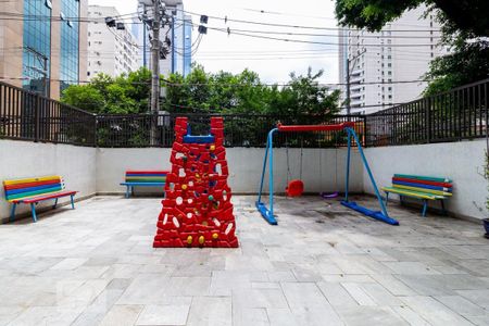 Apartamento para alugar com 90m², 2 quartos e 1 vagaÁrea comum - Playground