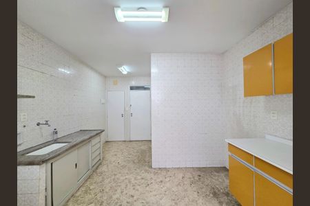 Apartamento para alugar com 90m², 2 quartos e 1 vagaCozinha