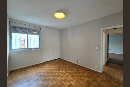 Apartamento para alugar com 90m², 2 quartos e 1 vagaSuíte