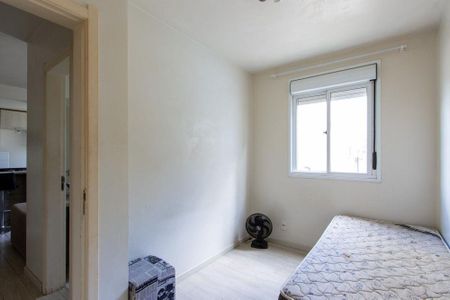 Quarto 1 de apartamento para alugar com 2 quartos, 49m² em Cristal, Porto Alegre