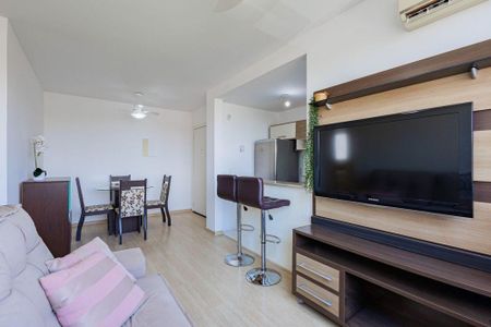 Sala  de apartamento para alugar com 2 quartos, 49m² em Cristal, Porto Alegre