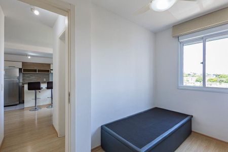 Quarto 1 de apartamento para alugar com 2 quartos, 49m² em Cristal, Porto Alegre